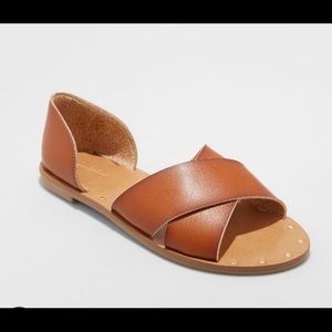 Lois Crossband Sandals